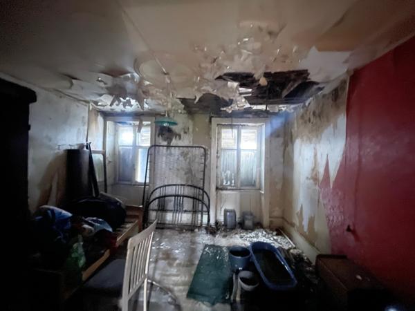 Maison F7 à rénover entièrement avec son terrain