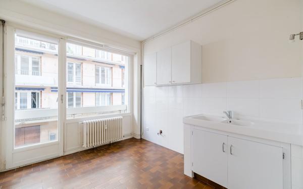 Appartement à vendre    1 pièce • 36 m2 Lyon 6