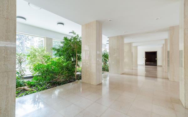 Appartement à vendre    1 pièce • 36 m2 Lyon 6