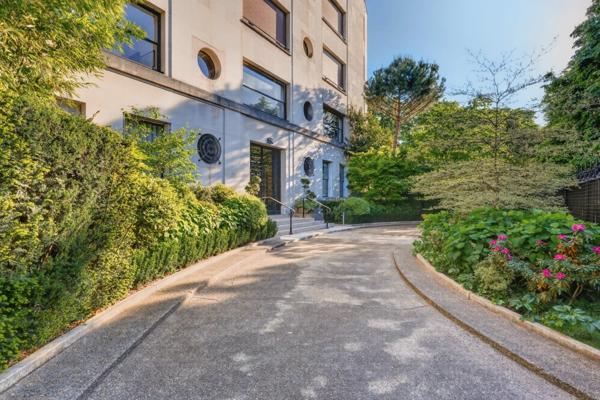 Appartement Paris 16e - HENRI MARTIN / OCDE