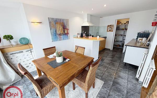 Appartement à vendre    2 pièces • 76,98 m2 Pau