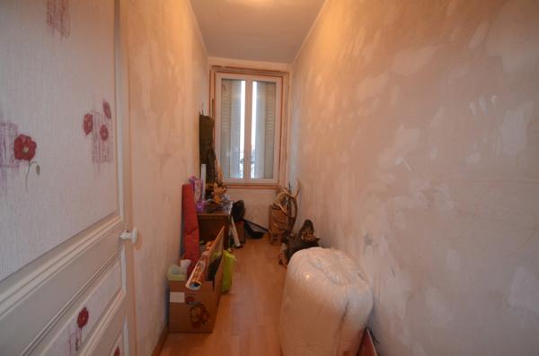 Proche de DORMANS (51) à vendre maison de 5 pièces de 140 m², beau potentiel