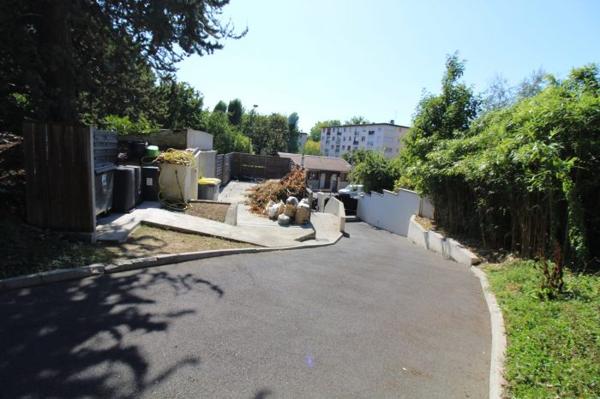 Immeuble Champigny-sur-Marne 425 m²