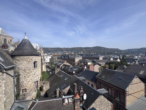 Maison 7 pièces - 250 m²