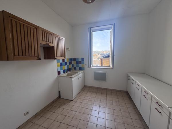 Maison 7 pièces - 250 m²