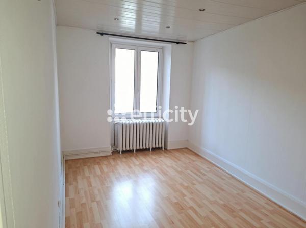 Appartement 4 pièces - 117 m² Exclusivité efficity