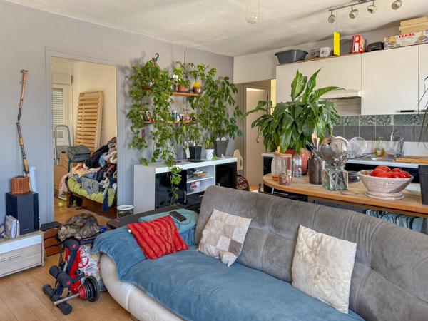 T3 vendu loué 1er étage