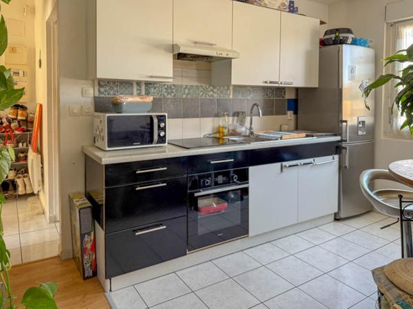 T3 vendu loué 1er étage