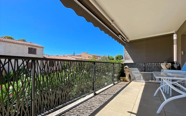 Appartement à vendre    3 pièces • 65,54 m2 Fréjus
