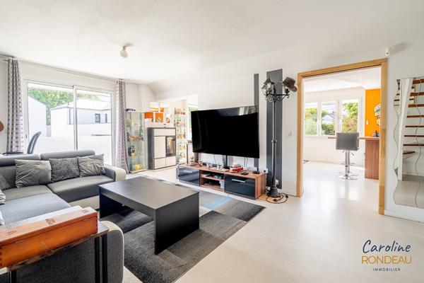 A vendre La Chapelle sur Erdre Maison 5 chambres, jardin, piscine