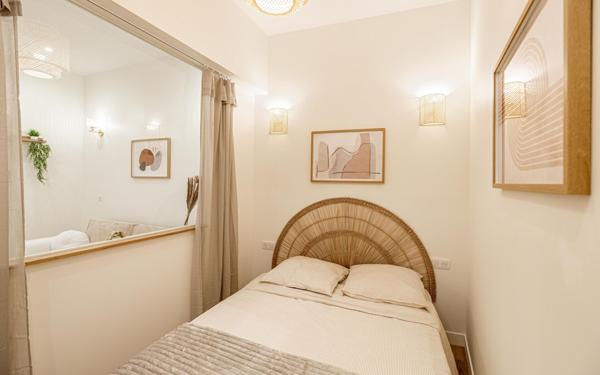 Appartement à vendre    2 pièces • 30 370 m2 Nice