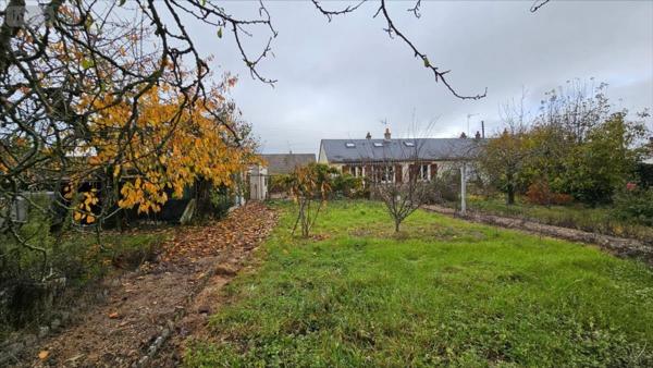 Maison individuelle à vendre à Vendôme dans le Loir-et-Cher (41100), ref : 41050-1084229