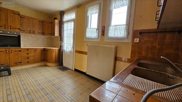 Maison individuelle à vendre à Vendôme dans le Loir-et-Cher (41100), ref : 41050-1084229