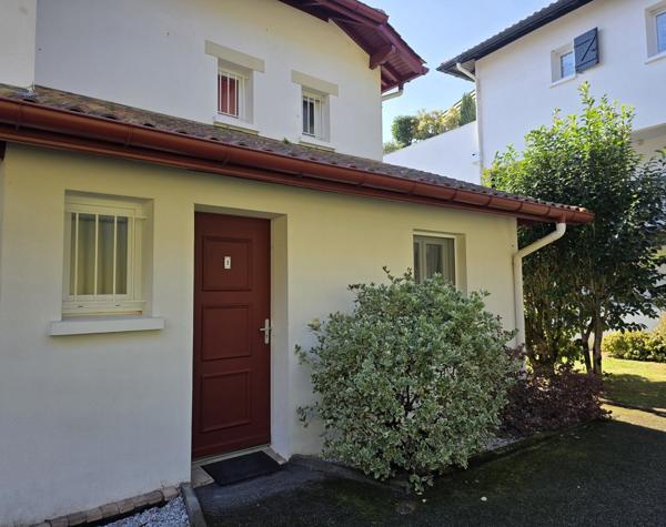 Appartement T3 en duplex avec terrasse, bureau et garage