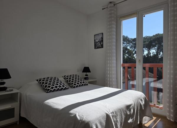 Appartement T3 en duplex avec terrasse, bureau et garage