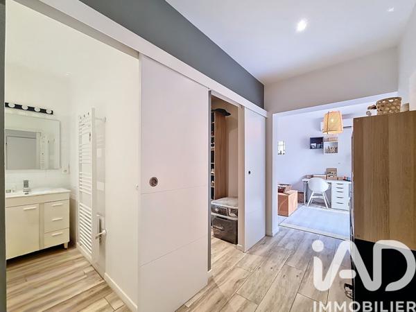 Maison à vendre 6 pièces 180 m² Nîmes