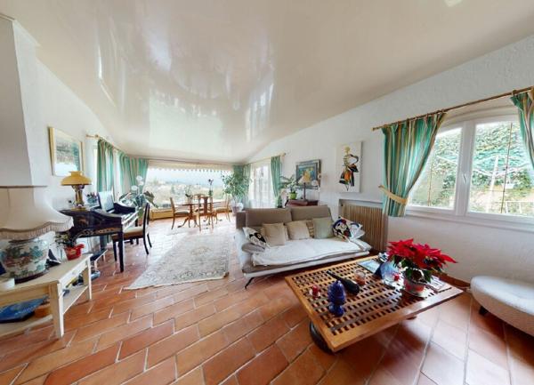 Maison à vendre    5 pièces •  Le Rouret