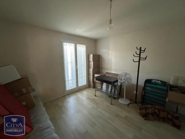 Maison à louer 4 pièces 88.88m² Poitiers (86000)