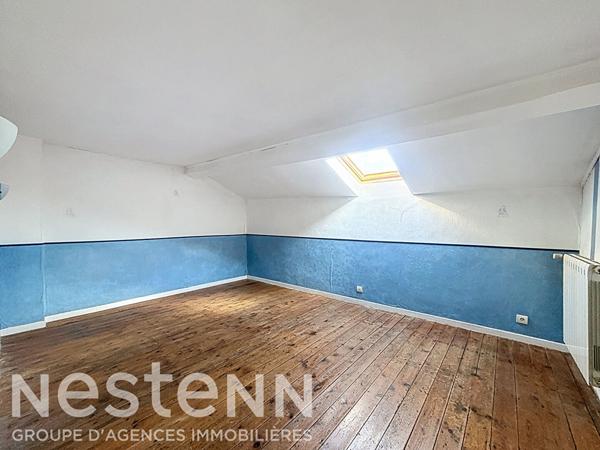 Maison de ville de 250 m² avec jardin, piscine et studio indépendant ? Salon-de-Provence, quartier très recherché