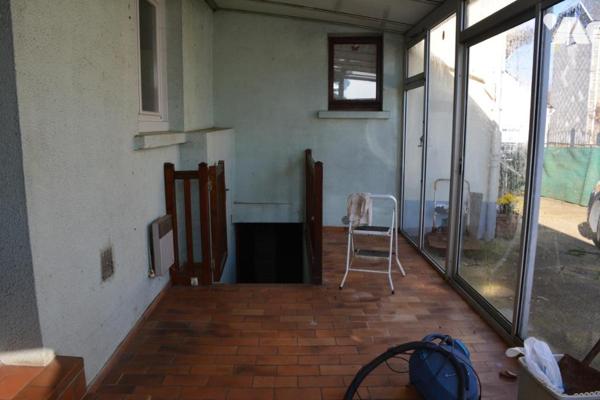 Vente sur la commune de Sablé sur Sarthe une maison d'habitation avec garage et jardin