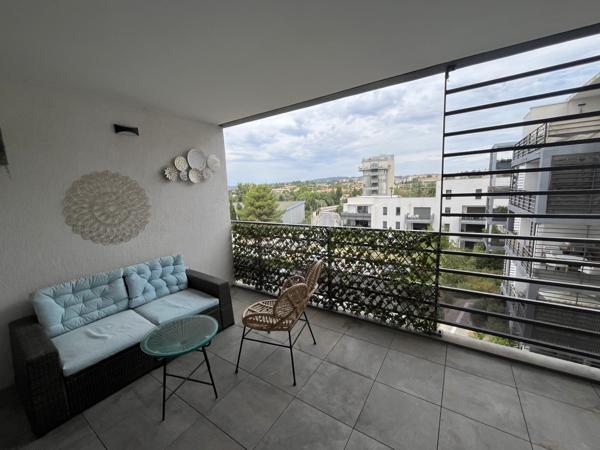 Aix-en-Provence (13090) A LOUER - Beau T2 avec Terrasse - Aix pont de l'arc
