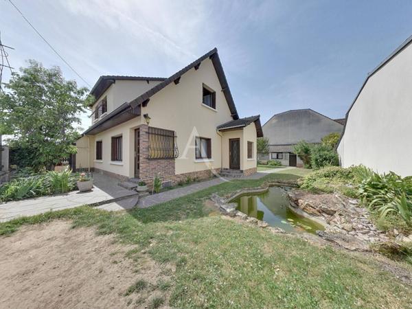 Maison Roissy En Brie 5 pièce(s) 112 m2
