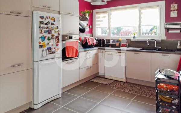 Maison à vendre    5 pièces • 136 m2 Le Plessis-Belleville