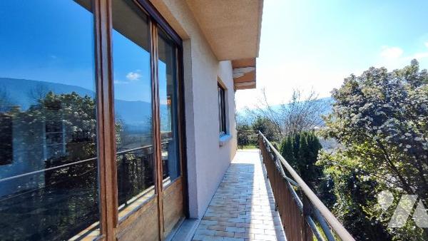 Maison familiale sur VOGLANS