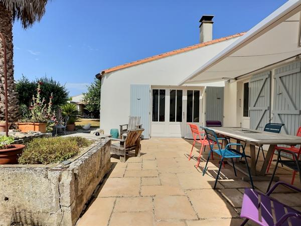 Belle maison familiale avec piscine