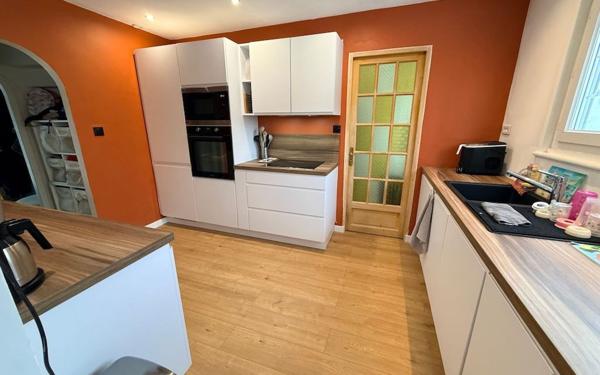 Maison à vendre    5 pièces • 110 m2 Auby