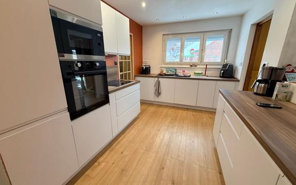 Maison à vendre    5 pièces • 110 m2 Auby