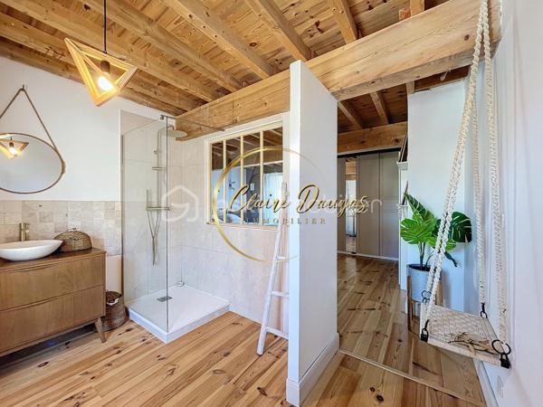 Maison en pierre de 220 m²