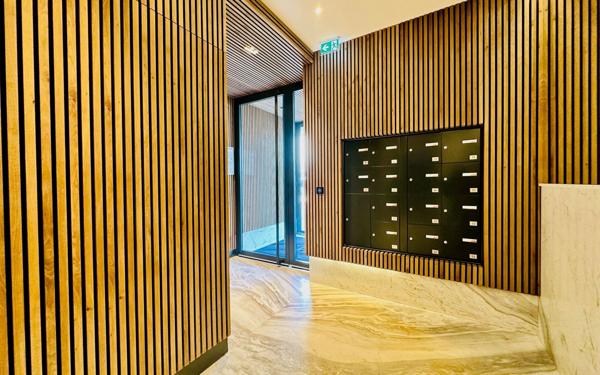 Appartement à louer    3 pièces • 57,15 m2 Saint-Maur-des-Fossés