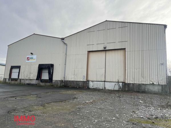 Location / Local Industriel / Bâtiment à Gauchy (02430)