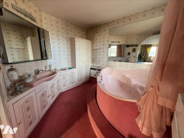 APPARTEMENT DUPLEX 5 PIECES 144m²