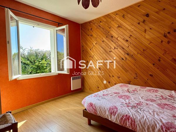 Maison 4 chambres avec piscine et dépendance