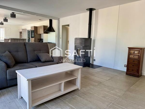 Maison 4 chambres avec piscine et dépendance