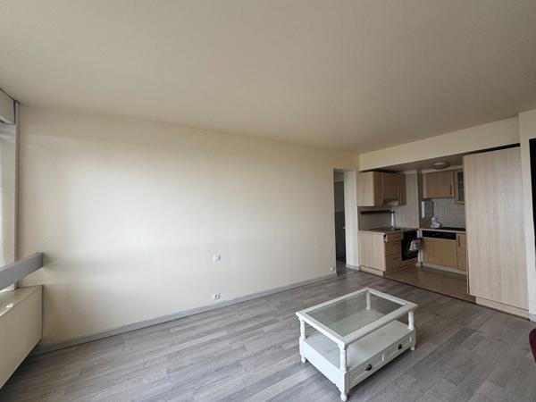 Appartement Puteaux 2 pièce(s) 45.72 m2