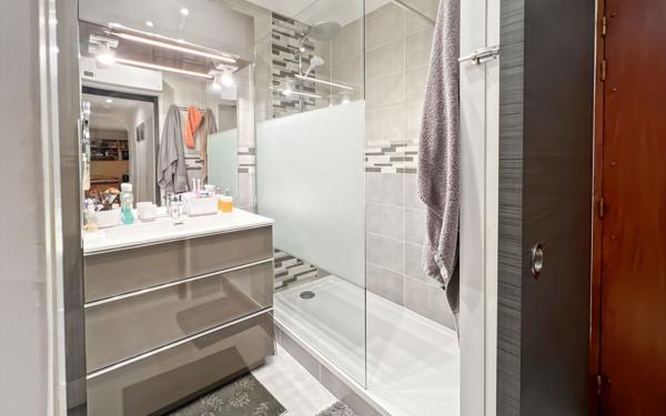 Appartement à vendre    3 pièces • 67 m2 Bondy