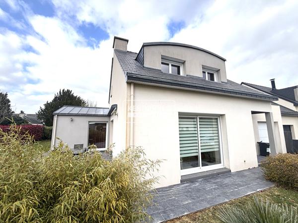 Maison 5 pièces – 104 m² environ à Vitré (ref : 5224)