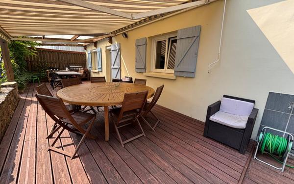 Maison à vendre    5 pièces •  Férel