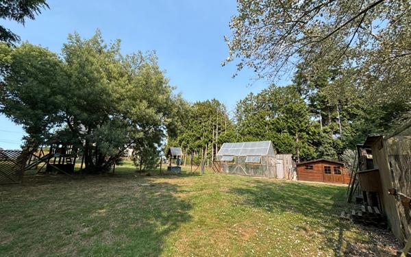 Maison à vendre    5 pièces •  Férel