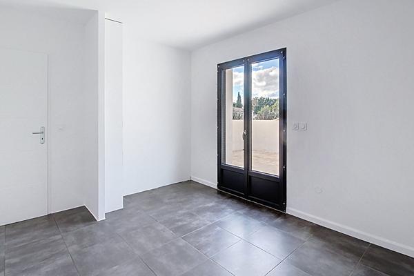 A VENDRE ! Maison centre ville LORGUES 5 pièces de 110 m²