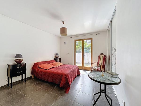 EXCLUSIVITÉ ! Maison Lorgues 5 pièces 150 m² - Terrain 4428 m² - Dépendance 60 m²