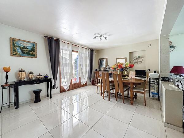 EXCLUSIVITÉ ! Maison Lorgues 5 pièces 150 m² - Terrain 4428 m² - Dépendance 60 m²