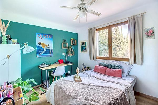 A VENDRE EN EXCLUSIVITÉ ! LORGUES Maison de plain-pied 4 pièces de 115 m² sur 2600 m² de terrain