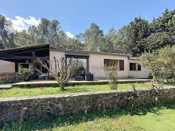 A VENDRE EN EXCLUSIVITÉ ! LORGUES Maison de plain-pied 4 pièces de 115 m² sur 2600 m² de terrain