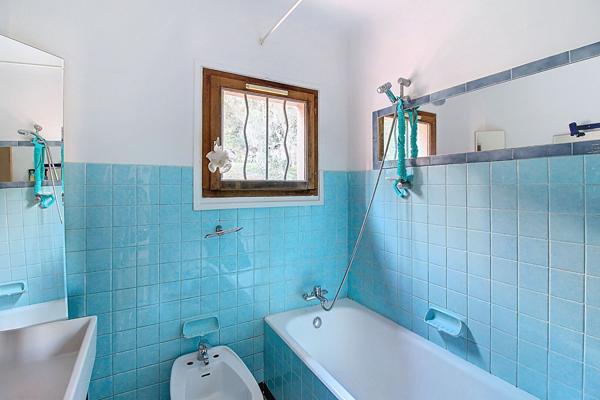 A VENDRE EN EXCLUSIVITÉ ! LORGUES Maison de plain-pied 4 pièces de 115 m² sur 2600 m² de terrain