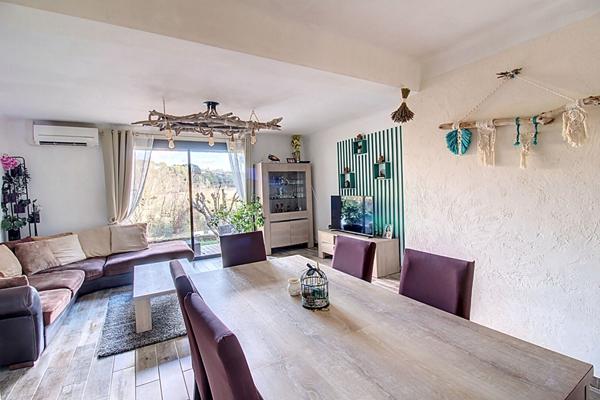 A VENDRE EN EXCLUSIVITÉ ! LORGUES Maison de plain-pied 4 pièces de 115 m² sur 2600 m² de terrain