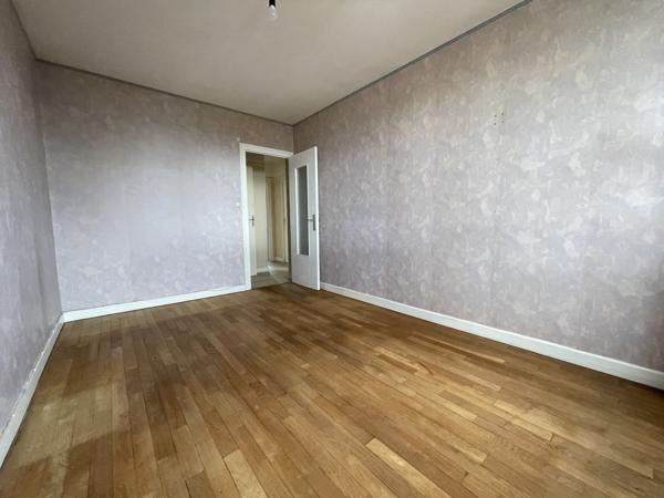 Appartement
                                                                                                                                                                                                                                                                                                                        3 pièce(s)                                                                                                                                                                                                          2 chambre(s)                                                                                                                                                                                                          52.54  m²